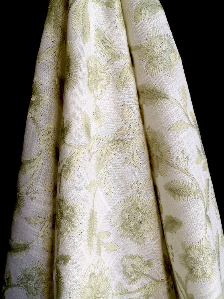 Katinka 22 Tissu BrodÉ Broderie Fleurs Pic3