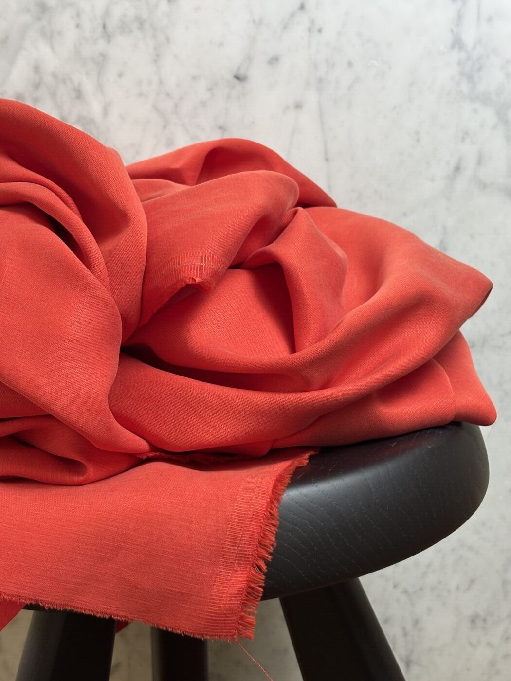 Tissu lyocell uni corail - Lily