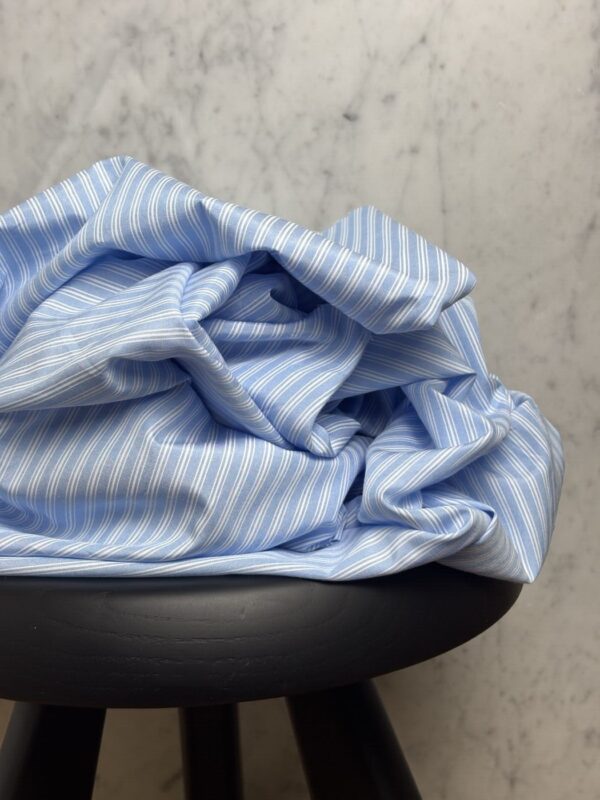 Tissu rayé popeline de coton bleu ciel et blanc - Martina