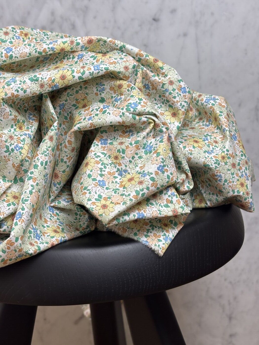 Tissu popeline de coton motif petites fleurs green - Felicia